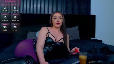 Julia online show from February 21, 6:20 pm