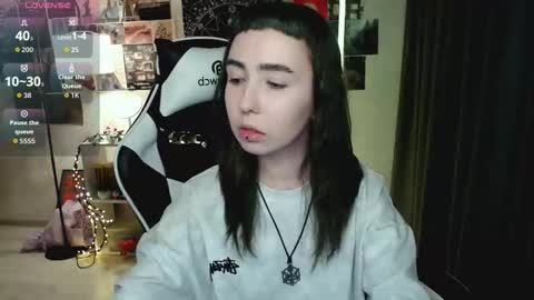 Baroness Von Cringe online show from November 20, 6:07 pm