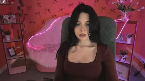 Juls online show from October 9, 1:20 pm