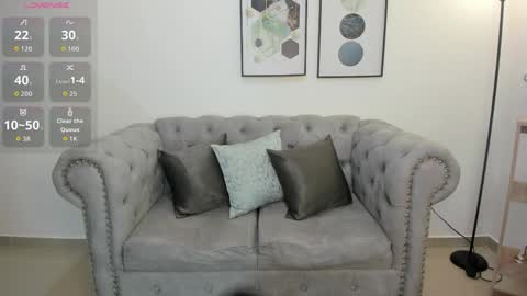 July Adams online show from April 10, 8:30 am