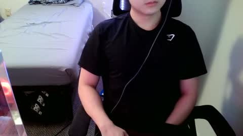 jung63455 online show from March 31, 1:51 am