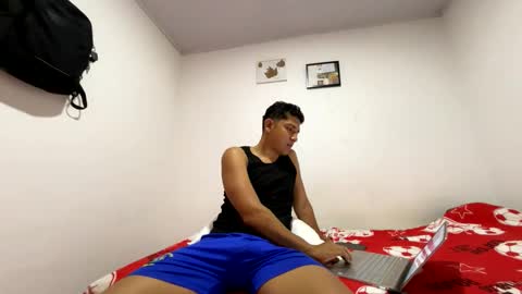 junior_osorio_2 online show from February 19, 2:29 am