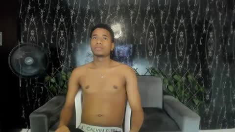 juniorhot07 online show from September 19, 7:43 am