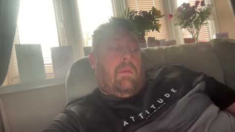 Snapshot of junky345 chatting on February 3, 10:14 am Junky online show from February 3, 10:14 am