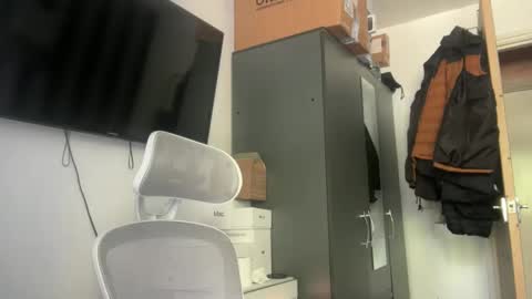 Snapshot of junky345 chatting on September 28, 2:00 pm Junky online show from September 28, 2:00 pm