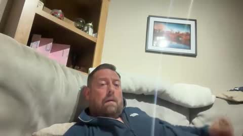 Snapshot of junky345 chatting on April 29, 9:32 pm Junky online show from April 29, 9:32 pm
