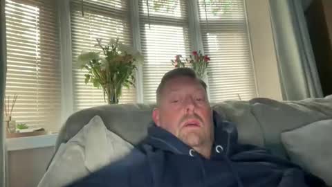 Snapshot of junky345 chatting on May 20, 5:41 pm Junky online show from May 20, 5:41 pm