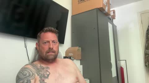 Snapshot of junky345 chatting on May 28, 10:23 am Junky online show from May 28, 10:23 am