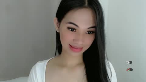 Snapshot of juny_lanyy chatting on January 11, 11:12 am Julia online show from January 11, 11:12 am