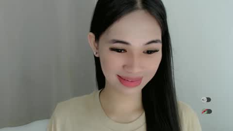 Snapshot of juny_lanyy chatting on January 15, 11:21 am Julia online show from January 15, 11:21 am