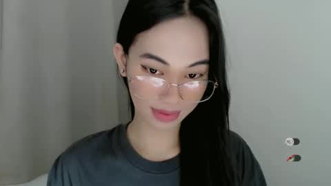 Snapshot of juny_lanyy chatting on February 2, 10:57 am Julia online show from February 2, 10:57 am