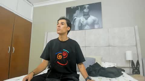 Jupiter online show from November 25, 6:19 pm