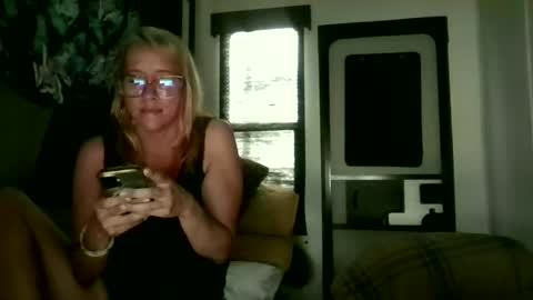 CamperGirl online show from June 12, 2:05 pm