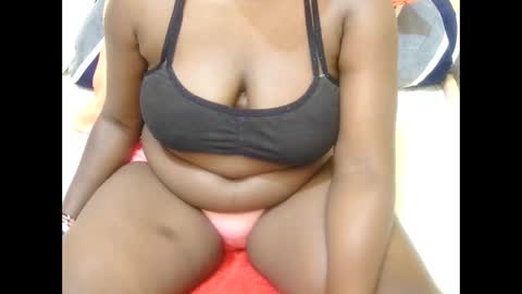 jusst_ayanna online show from May 26, 12:56 pm