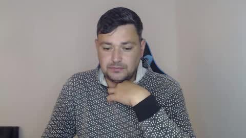 Alex online show from October 5, 11:30 am