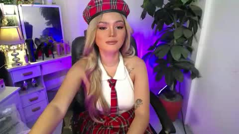 MY IG aleahgomez17 online show from March 7, 3:20 pm