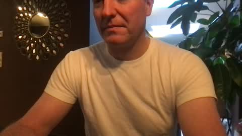 Snapshot of just_another_biguy chatting on February 7, 8:22 am Steven online show from February 7, 8:22 am