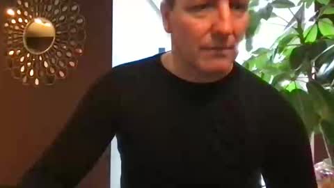 Snapshot of just_another_biguy chatting on February 9, 2:29 pm Steven online show from February 9, 2:29 pm