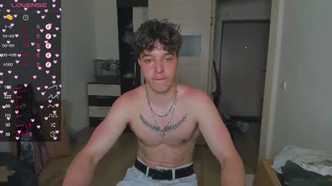 Snapshot of just_edwins chatting on July 13, 6:11 pm Edwins online show from July 13, 6:11 pm