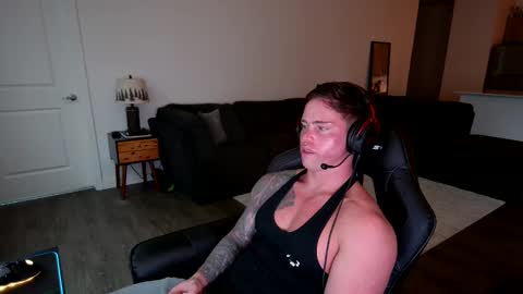 Snapshot of just_jayyyyy chatting on December 28, 10:55 pm BlueEyedJayy online show from December 28, 10:55 pm