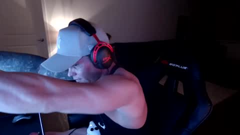 Snapshot of just_jayyyyy chatting on January 6, 1:20 am BlueEyedJayy online show from January 6, 1:20 am