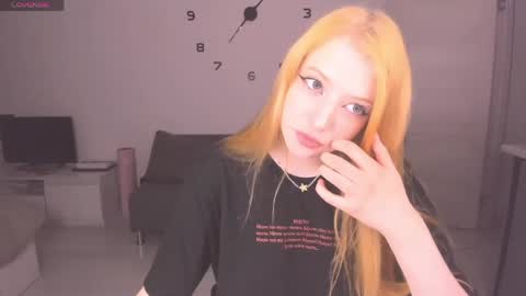 Snapshot of just_jessy_meow chatting on May 29, 10:41 pm JESSY online show from May 29, 10:41 pm