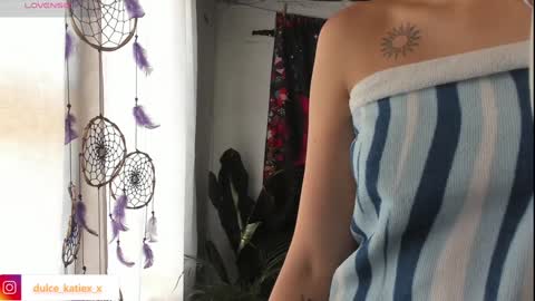 Snapshot of just_katiex chatting on January 12, 7:53 pm Sofia online show from January 12, 7:53 pm