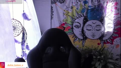 Snapshot of just_katiex chatting on January 23, 6:45 pm Sofia online show from January 23, 6:45 pm