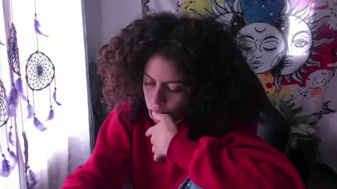 Snapshot of just_katiex chatting on February 5, 6:37 pm Sofia online show from February 5, 6:37 pm