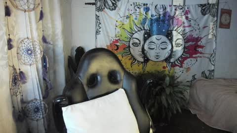 Snapshot of just_katiex chatting on February 8, 9:56 am Sofia online show from February 8, 9:56 am