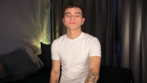 Snapshot of just_max01 chatting on August 2, 12:25 pm Max online show from August 2, 12:25 pm
