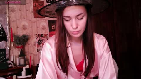 Melissa online show from October 30, 1:23 pm