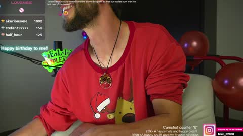 Snapshot of just_your_dreamboy chatting on December 3, 1:19 am Maxi online show from December 3, 1:19 am