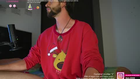 Snapshot of just_your_dreamboy chatting on January 15, 12:09 am Maxi online show from January 15, 12:09 am