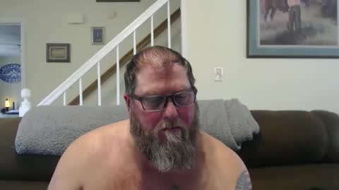Snapshot of justaguyandnaked chatting on March 27, 8:19 pm justaguyandnaked online show from March 27, 8:19 pm