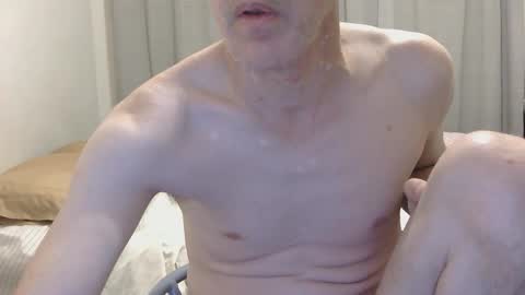 justasexyguyforu online show from March 6, 3:03 am