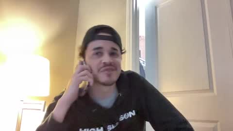 J online show from December 4, 10:13 am