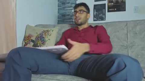 Snapshot of justdavid_ chatting on April 30, 11:20 pm David online show from April 30, 11:20 pm