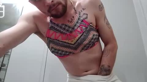 Snapshot of justforyoummm chatting on March 7, 2:41 am justforyoummm online show from March 7, 2:41 am