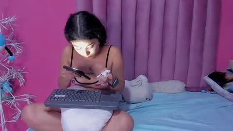 JUSTIN Y JAZMIN online show from January 9, 4:41 am