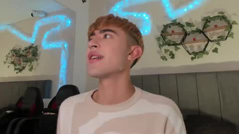 Justin online show from September 15, 11:21 am