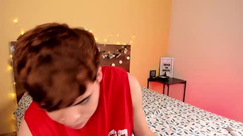 Justin online show from December 24, 2:01 pm