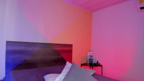 Justin online show from January 30, 3:40 pm