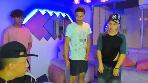 justingtime21 online show from February 10, 10:19 am