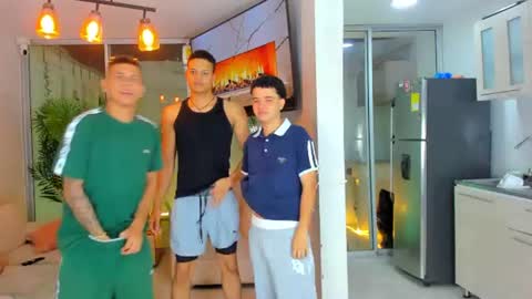 justingtime21 online show from July 8, 6:18 am