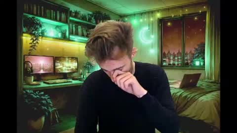 Hologram Guy online show from May 9, 12:54 pm