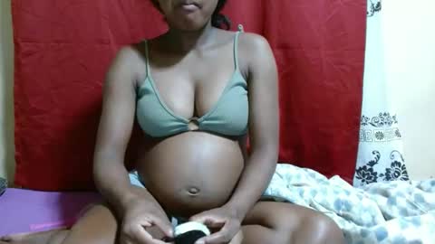 Justlhot online show from January 17, 12:10 am