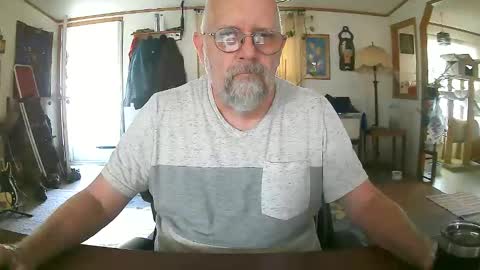 justlustagain online show from May 16, 12:40 am