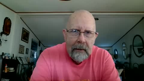 Snapshot of justlusting51 chatting on September 18, 12:29 pm justlusting51 online show from September 18, 12:29 pm