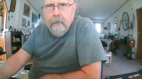 Snapshot of justlusting51 chatting on September 29, 2:33 pm justlusting51 online show from September 29, 2:33 pm